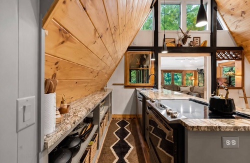 Ellijay Cabin | Cartecay Riverfront A-Frame - Private River Access, Tubing, Fishing & Fire Pit
