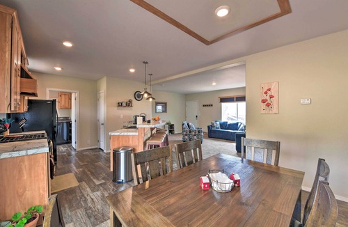 Cedaredge House | Cedaredge Hideaway w/Grill & Mountain Views!