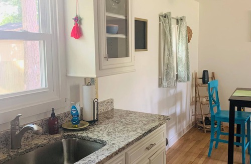 Summerville Historic District House | Central Location with Office Suite