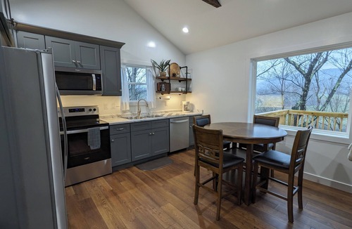 Goldbond Cottage | Charming 2-bedroom cottage in Pearisburg with AC, WiFi. Relax and enjoy