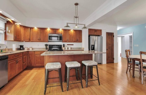 Grandview Heights House | Charming 3-BR + Fenced Yard - Near Grandview
