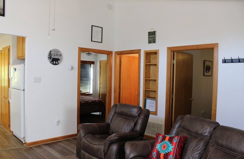Cloudcroft Cabin | Charming Cabin with Mountain Views on 2 acres