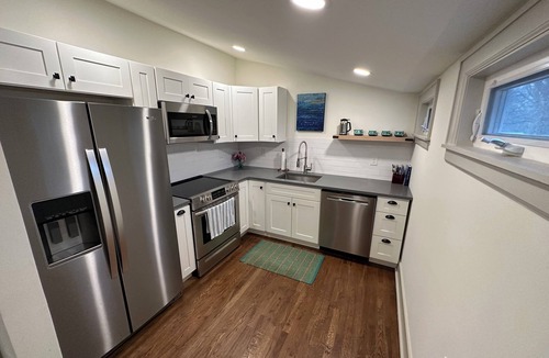 East Hill Apartment | Charming East Nashville 1 Bedroom Apartment