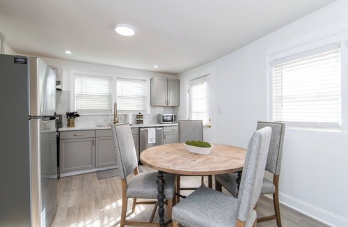 West Suburb House | Charming Independent House in Downtown Lexington, KY