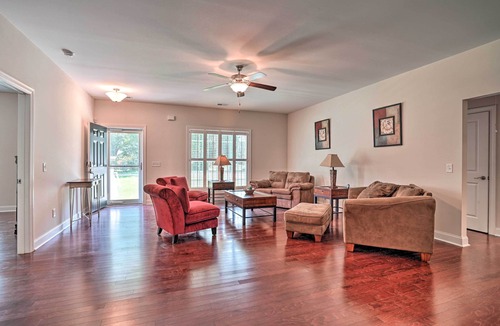 Mount Pleasant House | Charming Mount Pleasant Home: 7 Miles to Beach!