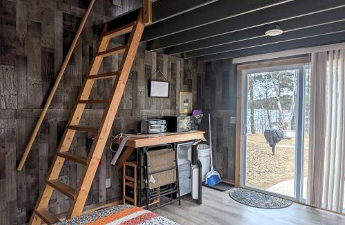 Walker House | Charming Off-Grid Style Cabin Experience Surrounded by Nature in Walker, Minnesota