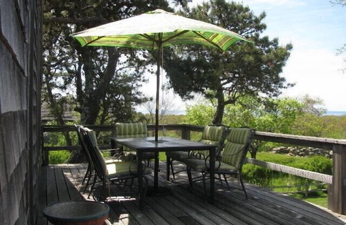 Chilmark Cottage | Charming Rustic Cottage