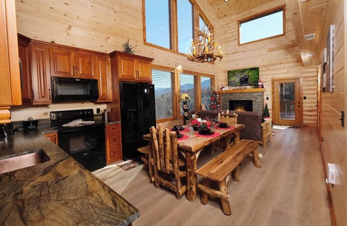 Chalet Village North Cabin | Chestnut Tower - Stunning mountain views, steamy hot tub, and a pool table!