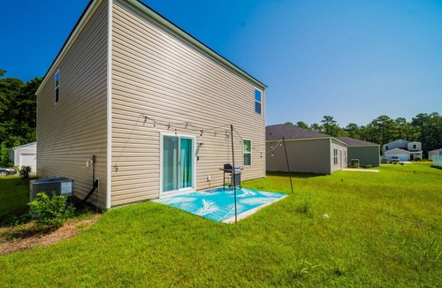 Ash House | Chic Boho 4BR Retreat w/Doggie by Beach&Golf+BBQ