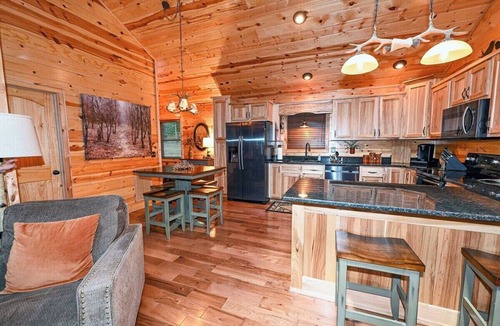 Tarheel Cabin | Close to Town Private Location Hot Tub Fire Pit