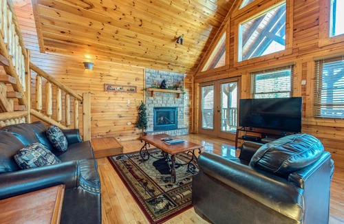 Hemlock Hills House | Cloud Dancer