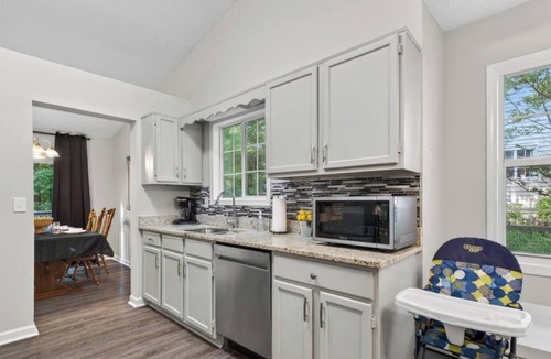 Woodstock House | Colemans Landing - Inviting 3/2 Woodstock Ranch