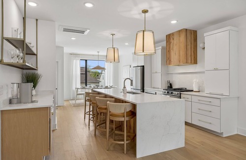 Hurwood Heights House | Combined Nashville Twin Townhomes | 6BR + Hot Tubs
