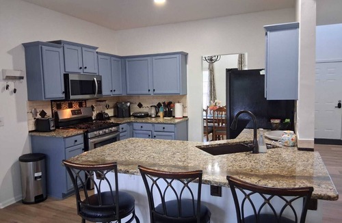 Dallas House | Comfortable 4-Bedroom Retreat Near Dallas & Hiram, Ideal for Long-Term Guests