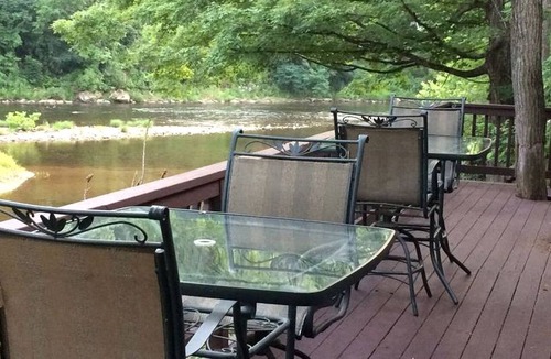 Elkins Cottage | Comfortable Cabin Rental Perfect for an Outdoor Adventure near Elkins, West Virginia