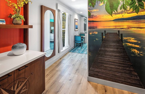 Pigeon Forge Hotel | Compass Hotel by Margaritaville