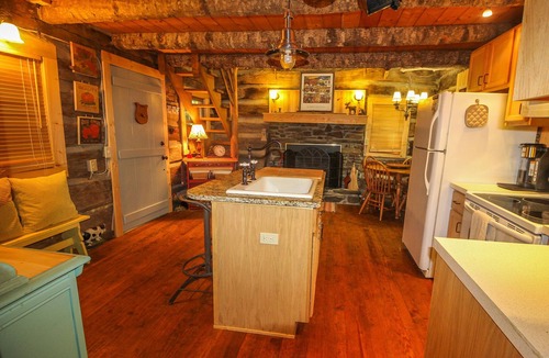 Todd Cabin | Cool Days. Cozy Nights - 2BR/2BA Creekside, Pets Allowed, Fire Pit