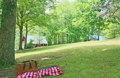 Copperhill RV Rental | Cooler than your average stay - Glamourous Camping - The Kayaker