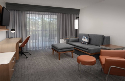 Dothan Hotel | Courtyard by Marriott Dothan