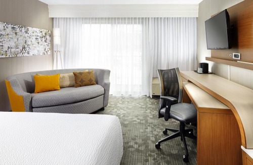 State College Hotel | Courtyard by Marriott State College