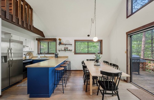 Basye Cabin | Cozy 4-bedroom cabin in Bryce Resort near Shenandoah National Park