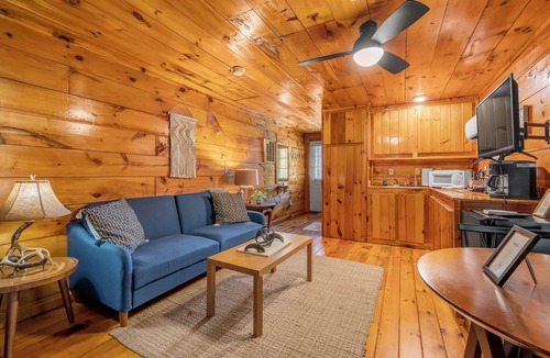 Farmers Cabin | Cozy Cabin Near Cave Run Lake & Marina #1