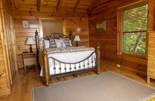 Lake Lure Cabin | Cozy Cabin w/ Breathtaking Mountain view, hot tub, fire fit, game room & luxury.
