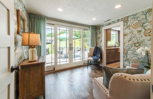 Linville Cottage | Cozy cottage for two in Linville. Only 5 minutes from the Blue Ridge Parkway!