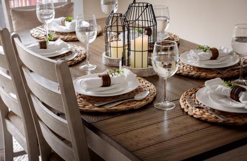 Millville House | Cozy Hidden Cabin 6 MIns To River, Hiking & Wineries