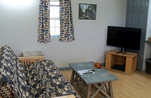 Fancy Gap Cabin | Cozy One-Bedroom Cabin Rental in Blue Ridge Mountains of Virginia