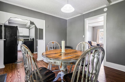 Shelby Park House | Derby Paradise - Free parking/WIFI