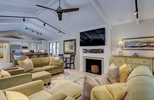 Oceanside House | DOG FRIENDLY Five Bedroom Sea Pines Home with Private Pool - 2nd Row Ocean