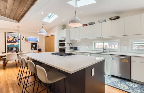 Old North Boulder House | Downtown Boulder Mid-Mod Retreat w/Hot Tub