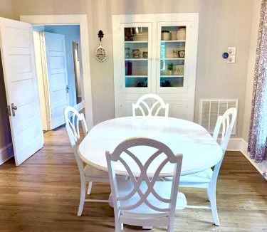 Newton House | Downtown Gem- Walking Distance to Newton Square