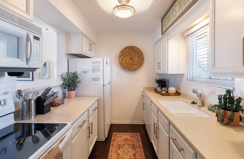 North Capitol Condo | Downtown Nashville Music City Riverfront Escape FREE PARKING