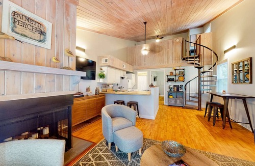 Ocean Ridge Condo | Driftwood Villa - 261 | Golf course-view condo with balcony, W/D, AC - dogs OK