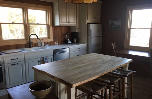 Eagle Harbor Cottage | Eagle Harbor's House on the Hill