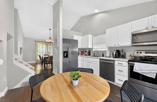 Galloway House | Elegant 3BR 5-Bed Spacious Home: Pool & Patio