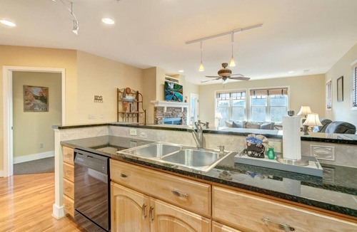 Foscoe Condo | Evergreens 722- Mountain Condo, Gated Resort, Indoor/Outdoor Pools and Hot Tub, Fitness Area, Fis.