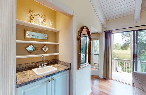 Sea Pines Villa | Exceptional Vacation Home with Community Pool and Tennis