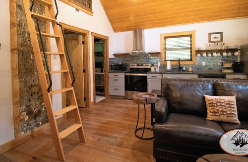 Roan Mountain Cabin | Experience rustic mountain river vibes at our beautiful modern cabin on Doe River (GREAT FISHING!)