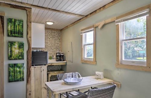 Mt Lookout Apartment | Explore New River Gorge: Quiet Couple’s Retreat
