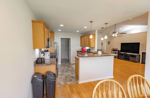 Conway House | Fabulous 3-bedroom house with AC Near CCU and the Coast in charming Conway