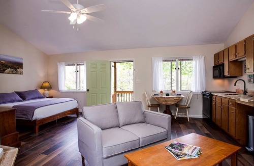 Montebello Cabin | Fall in Love in this Cute Cabin Rental with for Two in Love, Virginia