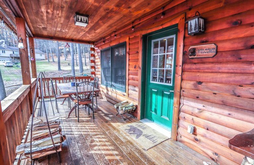Swanton Cabin | Family and Dog Friendly Cabin in the woods, firepit, walk to state park & beach