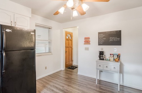 Falmouth Cottage | Family Cottage on the Licking River - Sleeps up to 10