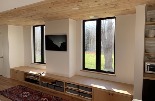 Timberline Cabin | Fantastic Nordic Modern Cabin on Five Idyllic Acres