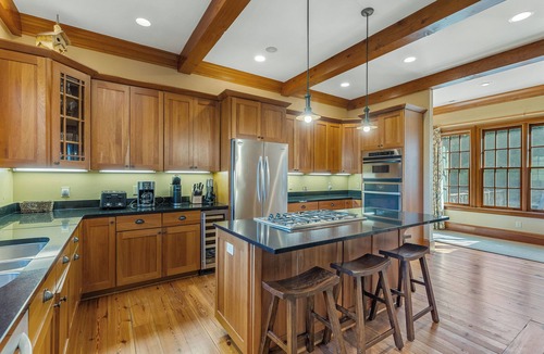 Highlands House | Fawn Creek: Beautifully Appointed, Mtn Views w Covered Porch and Wood Fireplaces