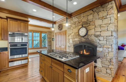 Highlands House | Fawn Creek: Beautifully Appointed, Mtn Views w Covered Porch and Wood Fireplaces