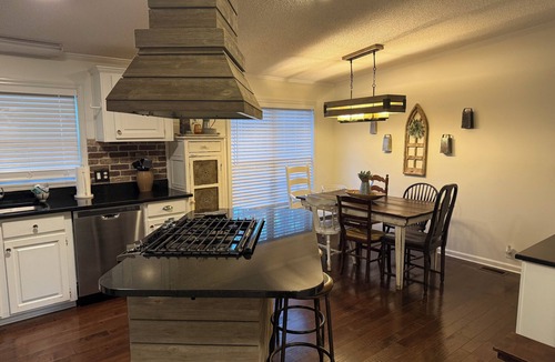 Molena House | Flint River Float & Stay!